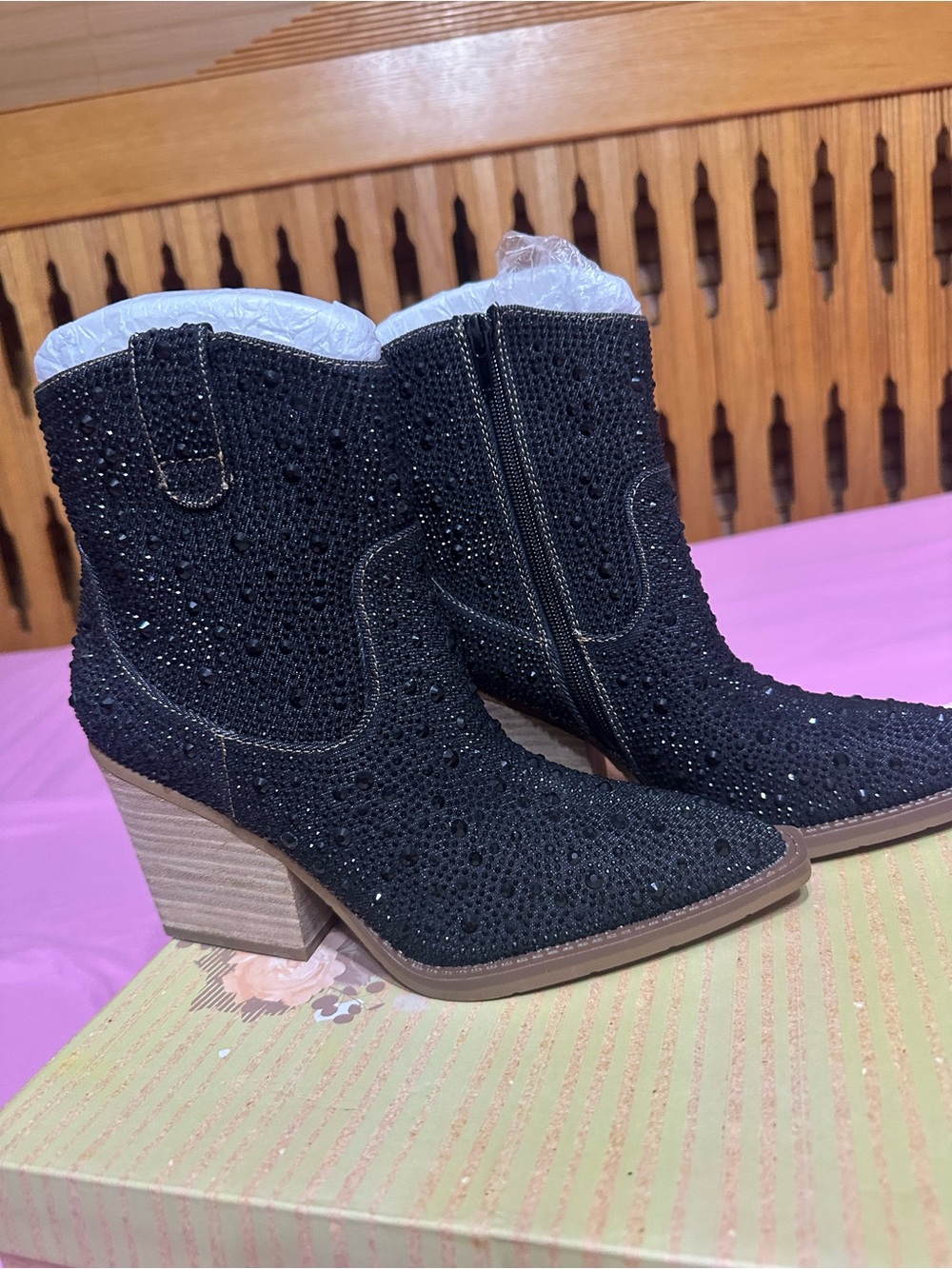 NEW - Very G Women’s Black Embellished Denim Western Ankle Boots